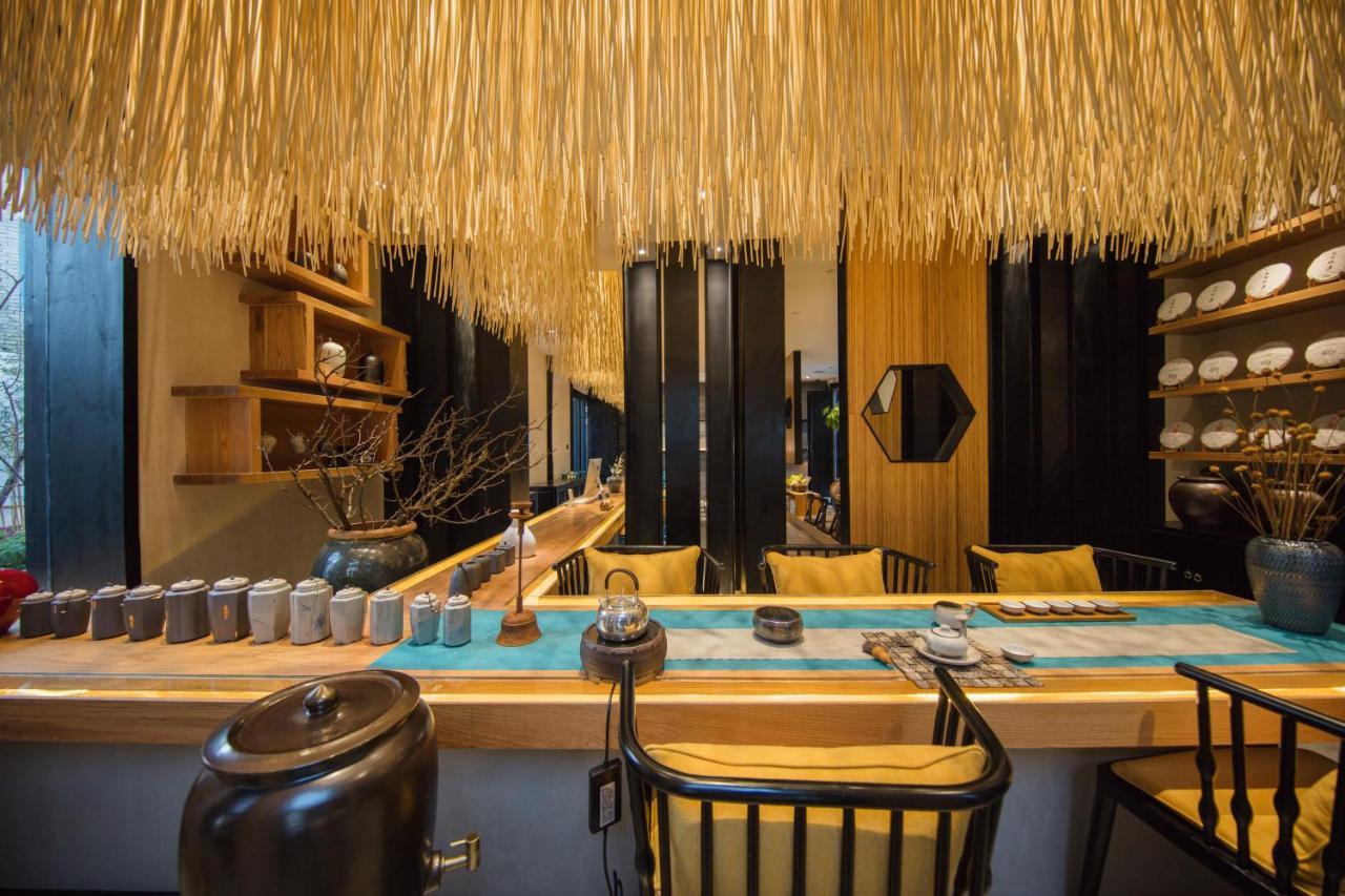 Lijiangl Hotel Liman Shenmiji Inn Lijiang  Dış mekan fotoğraf