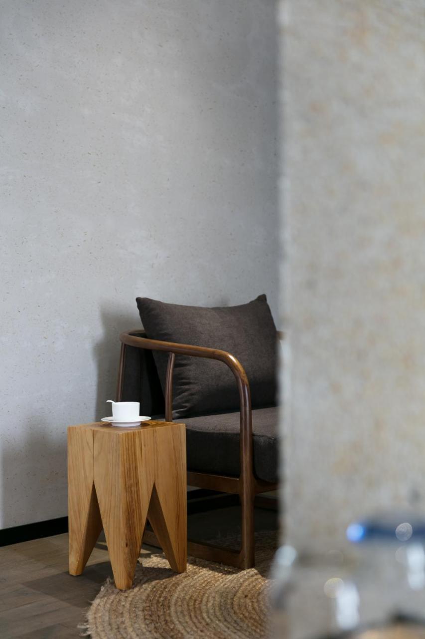 Lijiangl Hotel Liman Shenmiji Inn Lijiang  Dış mekan fotoğraf