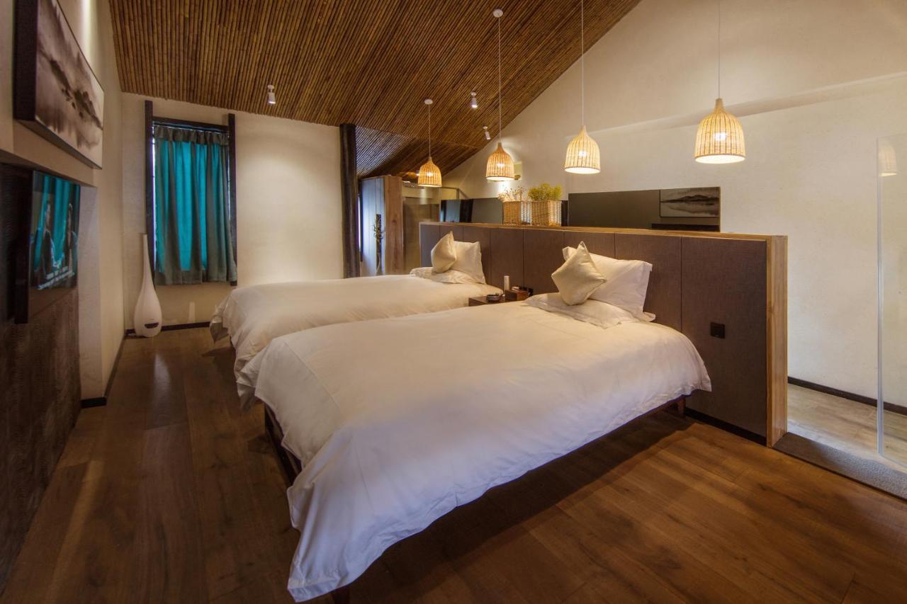Lijiangl Hotel Liman Shenmiji Inn Lijiang  Dış mekan fotoğraf