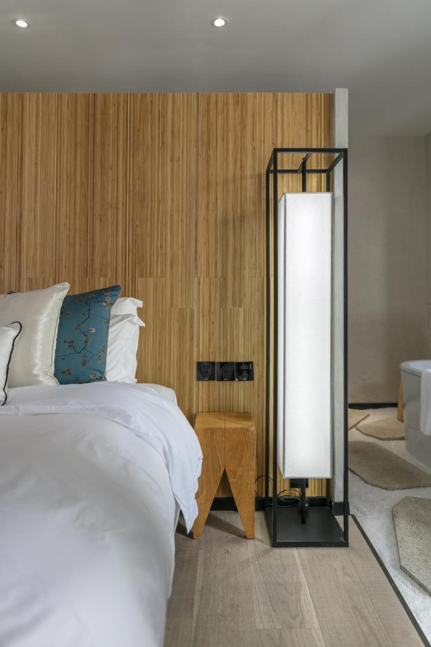 Lijiangl Hotel Liman Shenmiji Inn Lijiang  Dış mekan fotoğraf