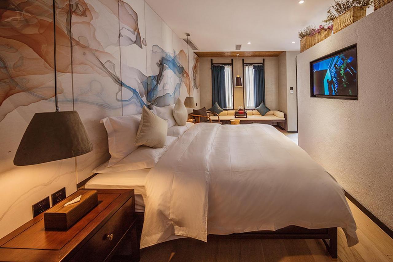 Lijiangl Hotel Liman Shenmiji Inn Lijiang  Dış mekan fotoğraf