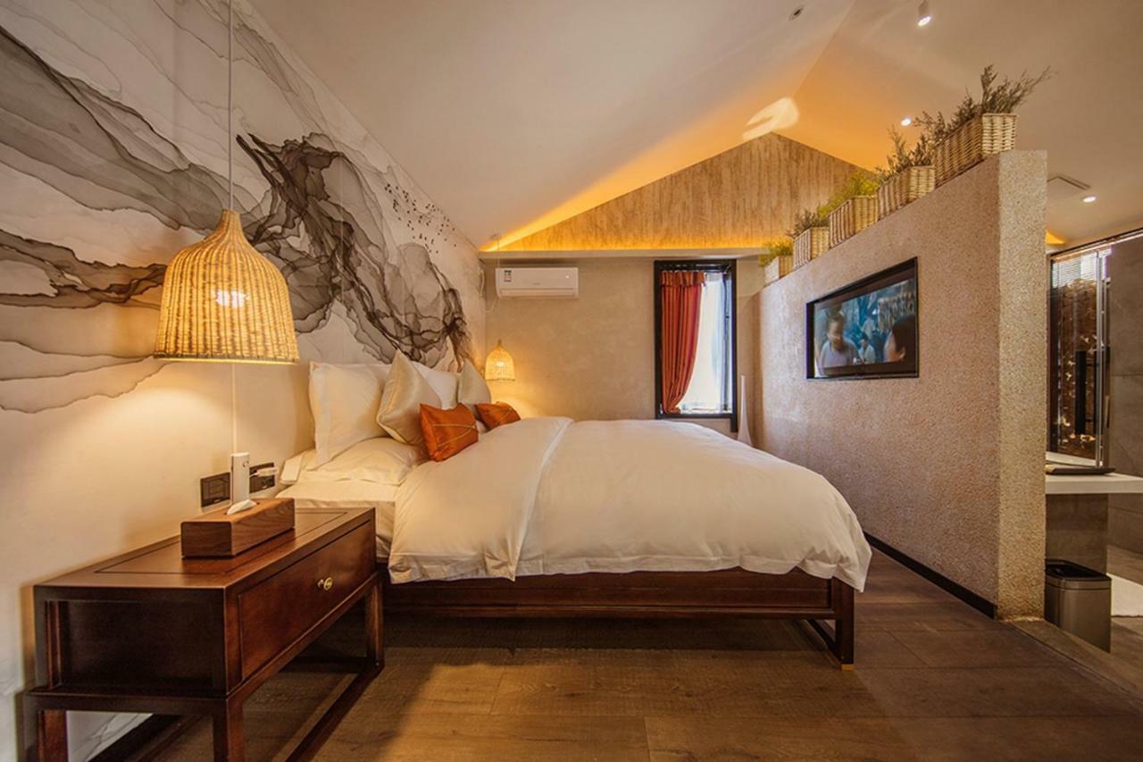 Lijiangl Hotel Liman Shenmiji Inn Lijiang  Dış mekan fotoğraf