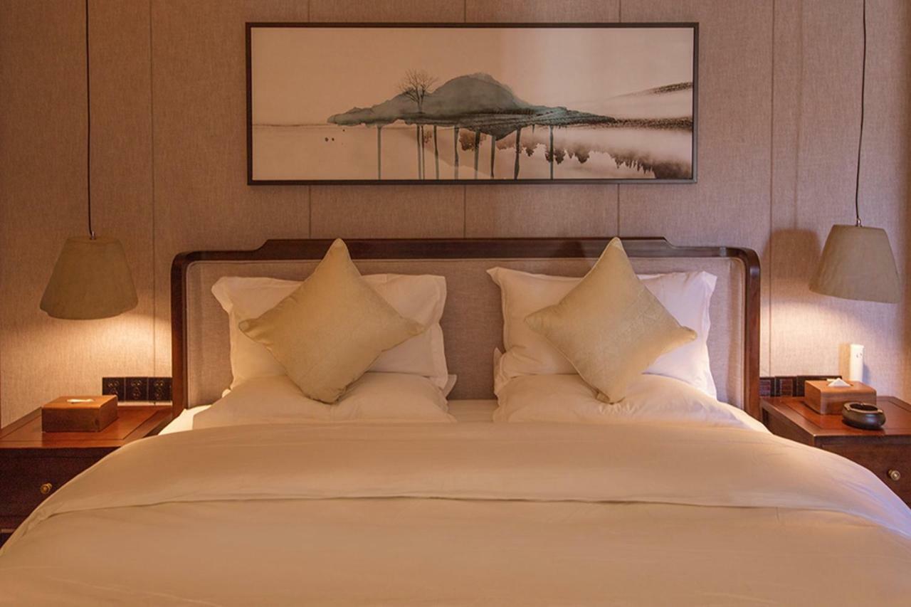 Lijiangl Hotel Liman Shenmiji Inn Lijiang  Dış mekan fotoğraf